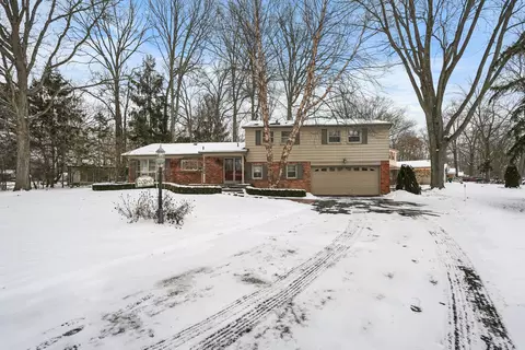 20268 Beechaven St, Southfield, MI 48076