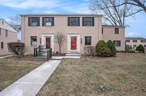 1970 Graefield Rd, Birmingham, MI 48009