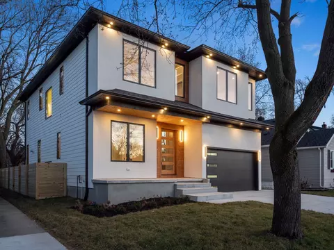 917 Mohawk Ave, Royal Oak, MI 48067