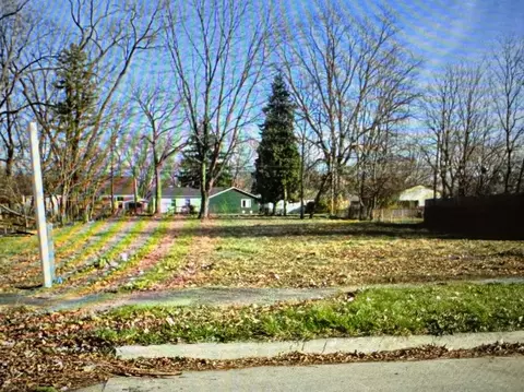 23704 Cunningham Ave, Warren, MI 48091