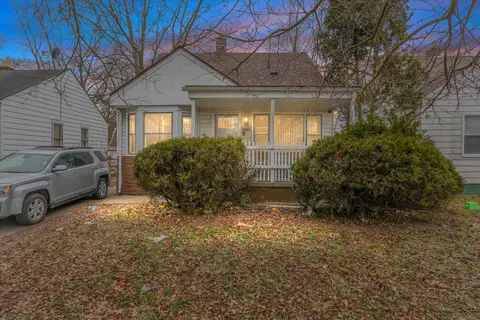 20107 Bradford St, Detroit, MI 48205
