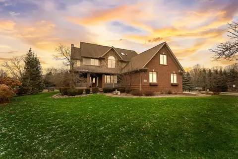 8600 Warner Rd, York, MI 48176