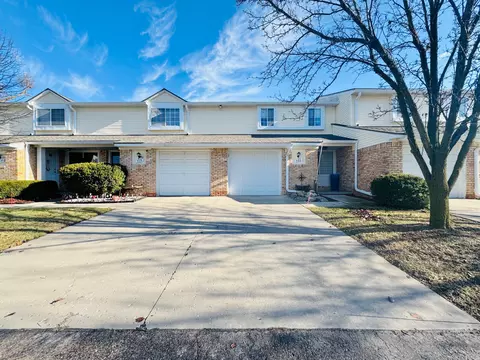 723 Cape Cod, South Lyon, MI 48178