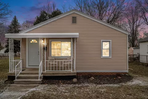 511 E Annabelle Ave, Hazel Park, MI 48030