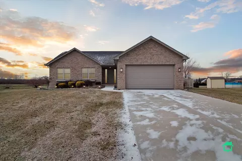 4900 Arbor Crst, Monroe, MI 48161