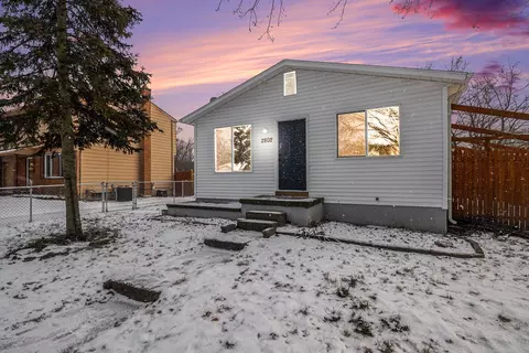 2802 Margate Cir, Flint, MI 48506