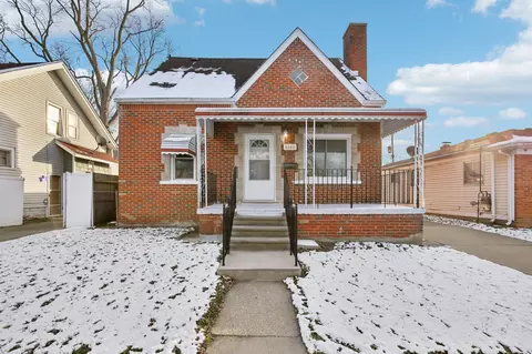 8046 Studebaker Ave, Warren, MI 48089