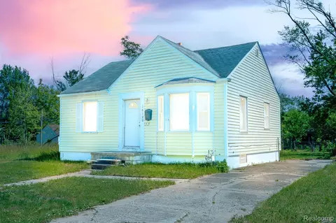 16100 Liberal St, Detroit, MI 48205