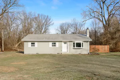 46090 Wear Rd, Sumpter, MI 48111