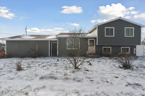 9665 Pontiac Lake Rd, White Lake, MI 48386