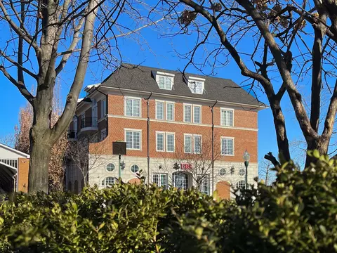730 Penniman Ave #309, Plymouth, MI 48170
