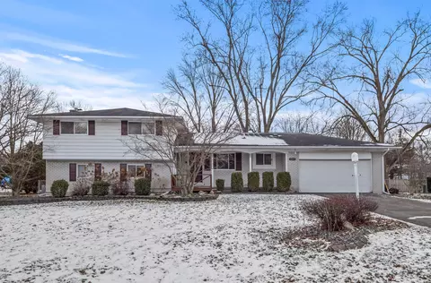28893 Glenarden St, Farmington Hills, MI 48334