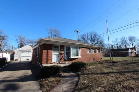 9610 Farmington Rd, Livonia, MI 48150