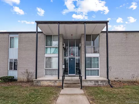 4030 W 13 Mile Rd #H3, Royal Oak, MI 48073