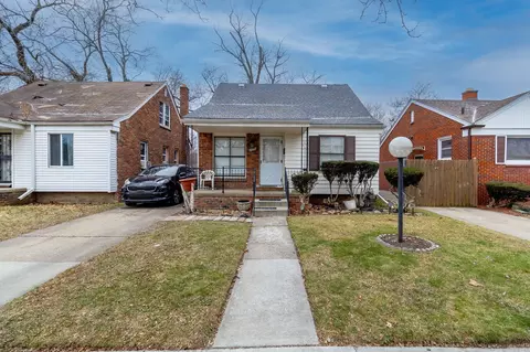 18645 Greenview Ave, Detroit, MI 48219