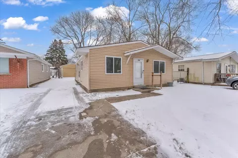 164 W Mansfield Ave, Pontiac, MI 48340