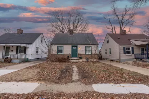 34285 Stellwagen St, Wayne, MI 48184