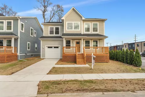 2742 Grayson St, Ferndale, MI 48220