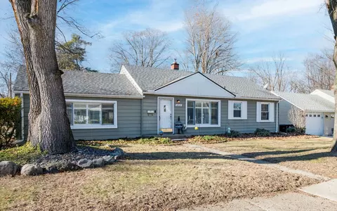 14517 Arden St, Livonia, MI 48154