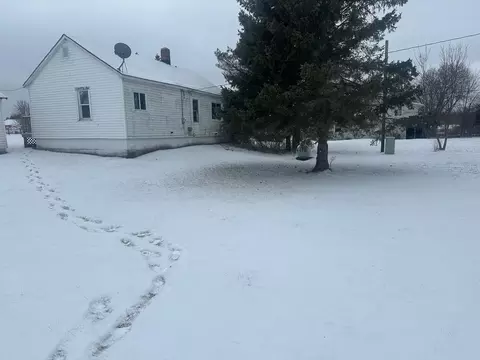 2275 S 2nd St E, Long Rapids, MI 49753