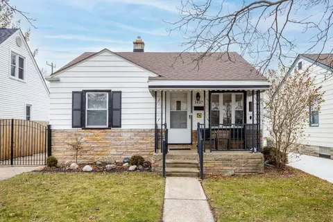 1437 E Milton Ave, Hazel Park, MI 48030