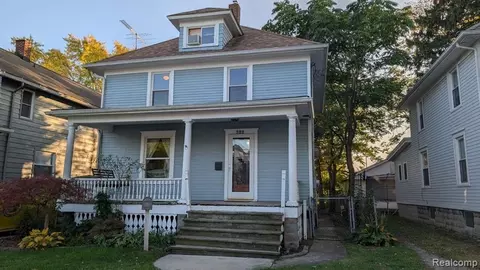 322 E 8th St, Monroe, MI 48161