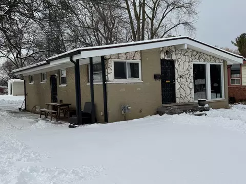 417 Kuhn St, Pontiac, MI 48342