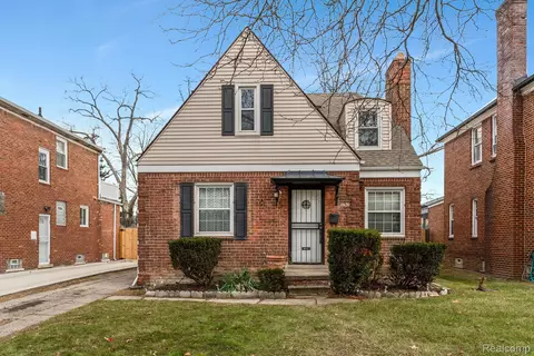 18690 Marlowe St, Detroit, MI 48235