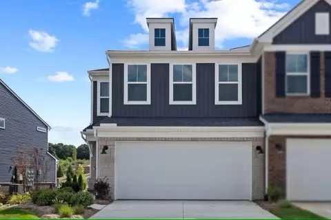 1454 Superior Dr, Milford, MI 48381
