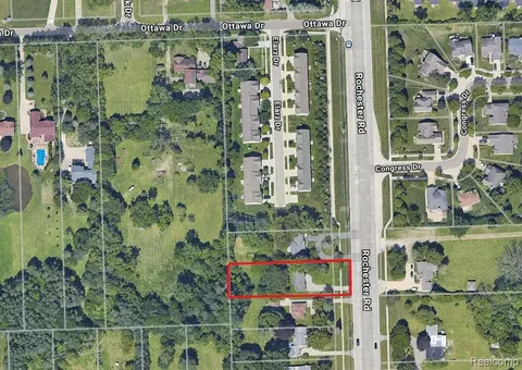 6129 Rochester Rd, Troy, MI 48085
