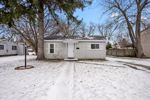 102 Court St, Pontiac, MI 48342