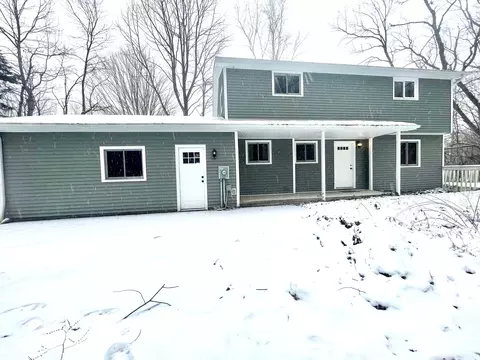 1269 N Lake Pleasant Rd, Arcadia, MI 48412