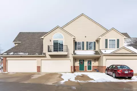 7884 Marie Dr #93, Shelby Township, MI 48316