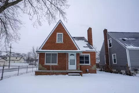 605 W Kalama Ave, Madison Heights, MI 48071