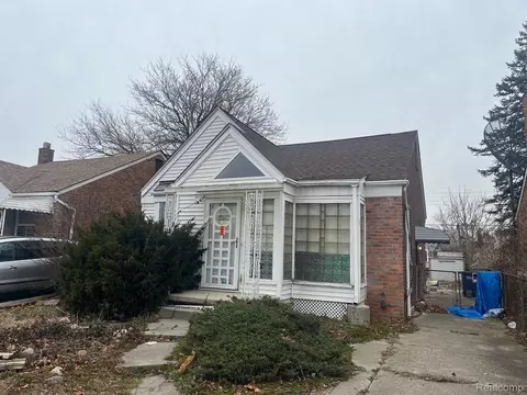 19800 Woodingham Dr, Detroit, MI 48221