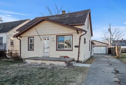 8452 Timken Ave, Warren, MI 48089
