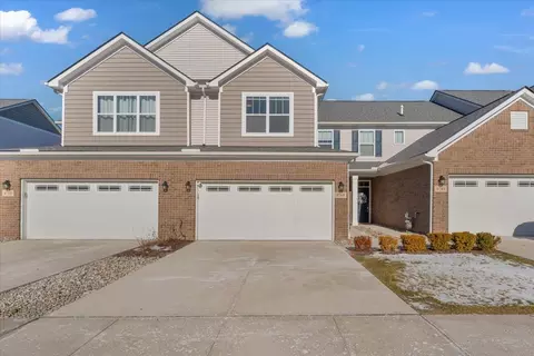 8769 Pioneer St, Washington, MI 48094