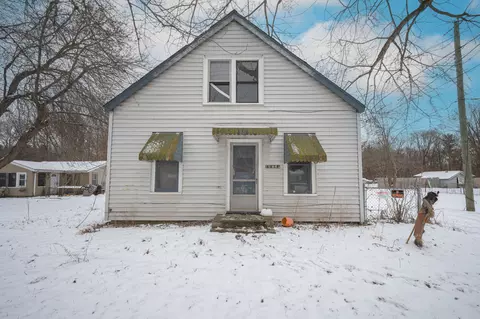 1424 Ridge Rd, Ypsilanti, MI 48198