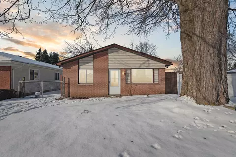 16348 Ziegler St, Taylor, MI 48180