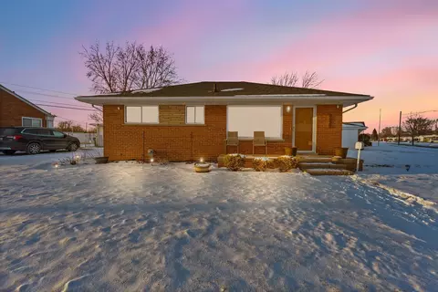 4993 Engleman Ave, Warren, MI 48091