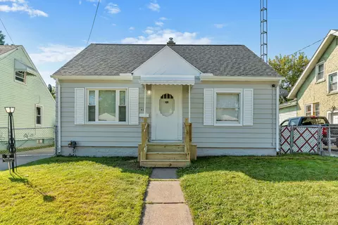 619 Vermilya Ave, Flint, MI 48507