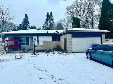 30039 Holly, Warren, MI 48092