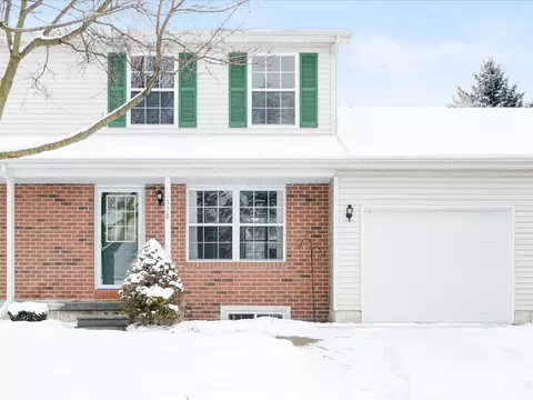 1328 Huron Blvd, Marysville, MI 48040