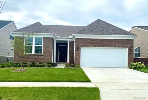 5108 Barnes Rd, Canton, MI 48188