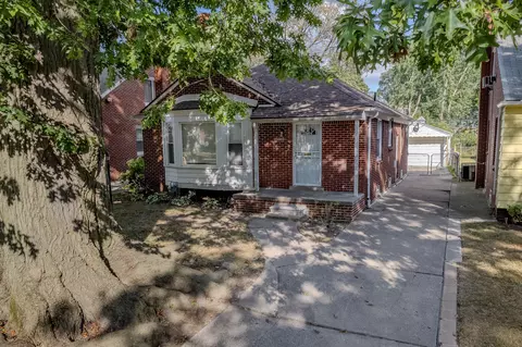 10010 Patton St, Detroit, MI 48228
