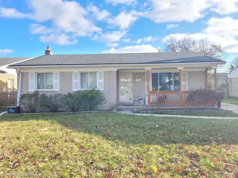 27656 Pierce St, Southfield, MI 48076