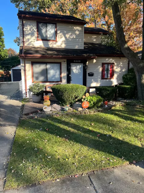 4453 Croissant St, Dearborn Heights, MI 48125