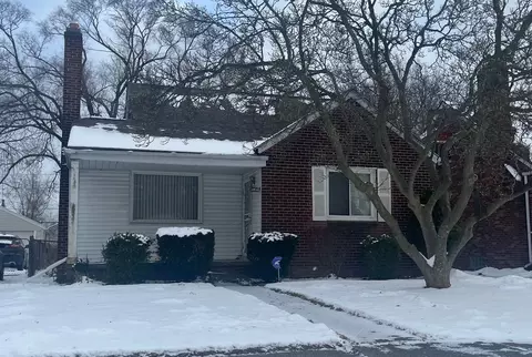 10938 Beaconsfield St, Detroit, MI 48224