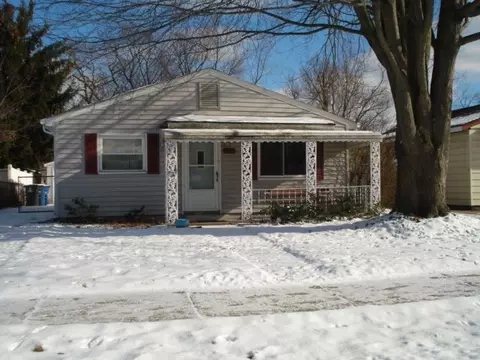 7444 Cardwell St, Westland, MI 48185