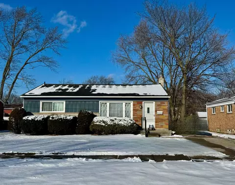 31678 Joy Rd, Livonia, MI 48150